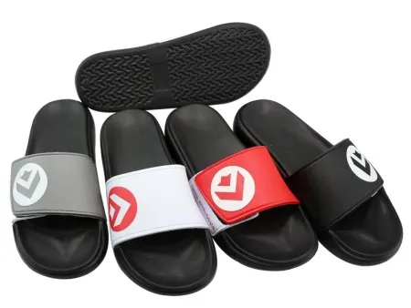 Neues Design für Sommer und Strand, individuelle Herren-Flip-Flops, PE-Sohle, PVC-Riemen, Hausschuhe für Herren, individuelle Druck- und Logo-Flip-Flops für Herren